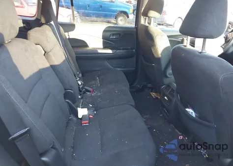 2021 Honda Pilot Awd Ex z USA, uszkodzony, nr VIN 5FNYF6H33MB083918